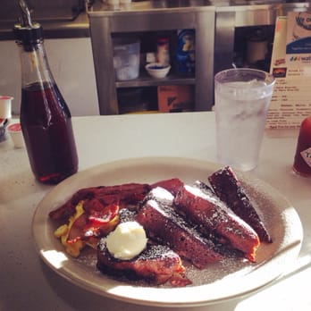 The Worker Bee Cafe - Gluten Free Cinnamon Raisin French Toast - Breakfast & Brunch Near Me - Carpinteria, California The Worker Bee Cafe - Gluten Free Cinnamon Raisin French Toast - Breakfast & Brunch Near Me - Carpinteria, California