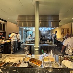 Dalida - Counter seating