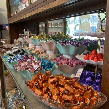 Squishington's Candy - Candy Stores Near Me - Lawrence, Kansas Squishington's Candy - Candy Stores Near Me - Lawrence, Kansas