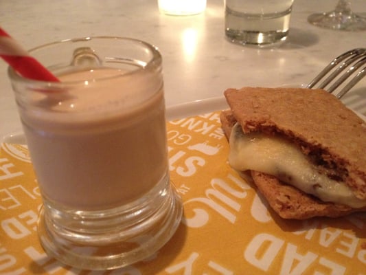 Murray's Cheese Bar by null