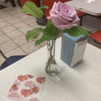 Gibson's Donuts - Donuts Near Me - Memphis, Tennessee Gibson's Donuts - Donuts Near Me - Memphis, Tennessee