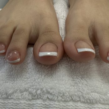 Golden Nails & Spa - simple, but super cute white french tip pedicure - Nail Salons Near Me - San Pablo, California Golden Nails & Spa - simple, but super cute white french tip pedicure - Nail Salons Near Me - San Pablo, California