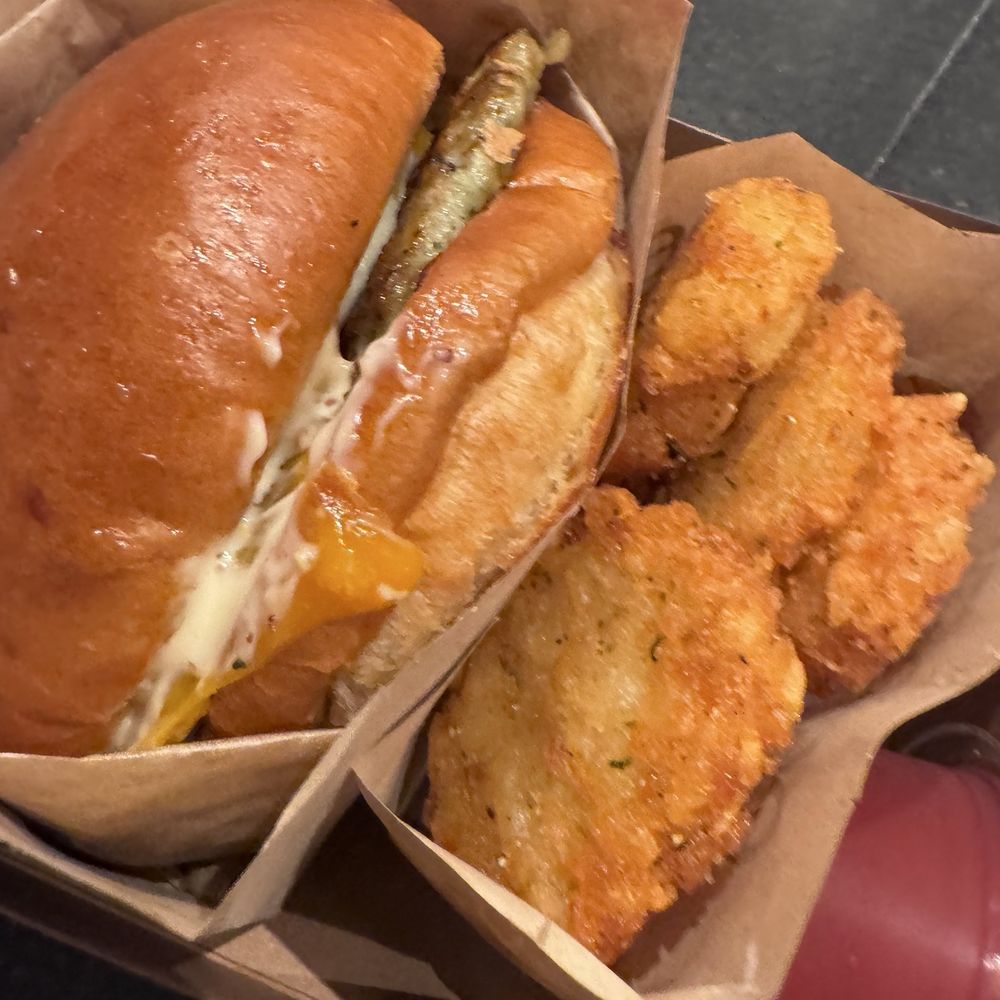Eggslut - Fairfax - Breakfast & Brunch Near Me - Las Vegas, Nevada Eggslut - Fairfax - Breakfast & Brunch Near Me - Las Vegas, Nevada
