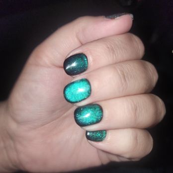 Lavish Nails & Spa - Nail Salons Near Me - Orlando, Florida