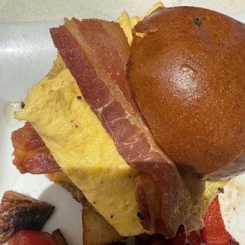 Flapjax - Breakfast Sliders - New American Near Me - Santa Monica, California Flapjax - Breakfast Sliders - New American Near Me - Santa Monica, California