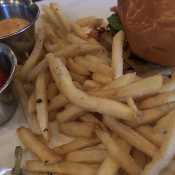 Bistro 31 - Burger & fries - French Near Me - Dallas, Texas