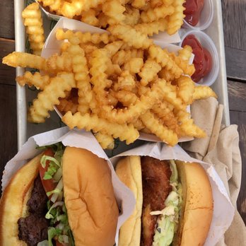 Shake Shack Century City Mall - 2nd Floor - Fast Food Near Me - Los Angeles, California Shake Shack Century City Mall - 2nd Floor - Fast Food Near Me - Los Angeles, California