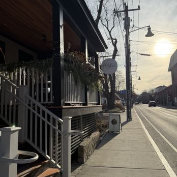 Pearl - Cocktail Bars Near Me - Mystic, Connecticut