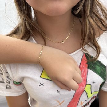 Linked By Lauren - Best friends for life. - Jewelry Near Me - Mill Creek, Washington Linked By Lauren - Best friends for life. - Jewelry Near Me - Mill Creek, Washington
