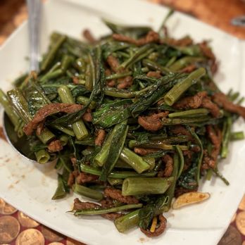Nan Bei Ho - Shredded Beef with Chinese Water Cress in Sa-Cha Sauce - Taiwanese Near Me - Bayside, New York Nan Bei Ho - Shredded Beef with Chinese Water Cress in Sa-Cha Sauce - Taiwanese Near Me - Bayside, New York