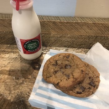 Schmackary's - Classic chocolate chip with milk! - Desserts Near Me - New York, New York Schmackary's - Classic chocolate chip with milk! - Desserts Near Me - New York, New York