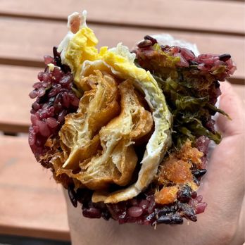 Huge Tree Pastry - Inside the fan tuan - Taiwanese Near Me - Monterey Park, California