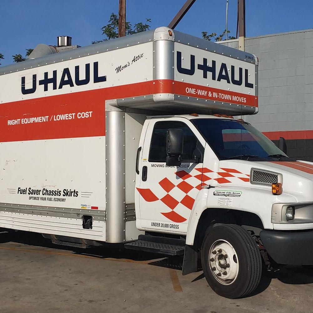 StorQuest Self Storage - I didn't have time to take pictures that day but loved the dragon fly on my U-Haul. - Self Storage Near Me - San Fernando, California StorQuest Self Storage - I didn't have time to take pictures that day but loved the dragon fly on my U-Haul. - Self Storage Near Me - San Fernando, California