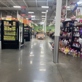 H-E-B - Inside - Grocery Near Me - Granbury, Texas H-E-B - Inside - Grocery Near Me - Granbury, Texas
