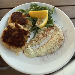 H&L Social - Crab cakes