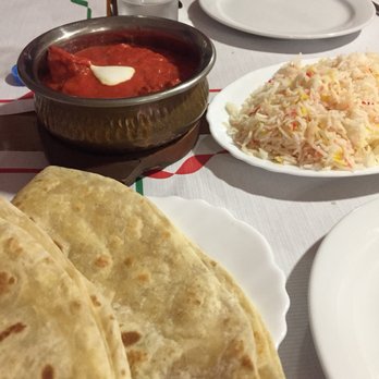 Taj Mahal - Chicken tikka masala sooo good - Indian Near Me - Barcelona, B Taj Mahal - Chicken tikka masala sooo good - Indian Near Me - Barcelona, B