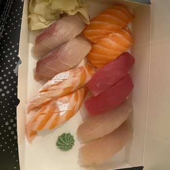 Sushi Blossom - Nigiri - Japanese Near Me - Seattle, Washington Sushi Blossom - Nigiri - Japanese Near Me - Seattle, Washington