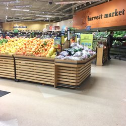 Hannaford Supermarkets - Hannaford Cairo NY. Clean and well kept.