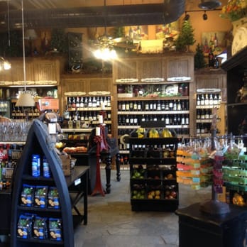 Busy Beez' General Store - Booze corner - Ice Cream & Frozen Yogurt Near Me - Mammoth Lakes, California