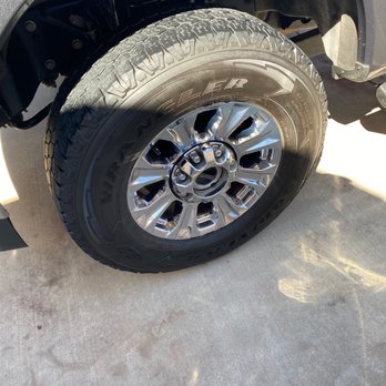 NM Auto Details - Clean shiny tires and rims !! - Auto Detailing Near Me - Albuquerque, New Mexico