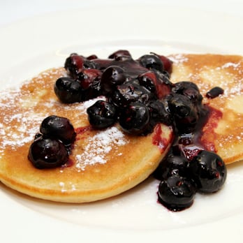 Number Twelve - Pancakes with blueberries for breakfast at Number Twelve Restaurant. - Italian Near Me - London, XGL