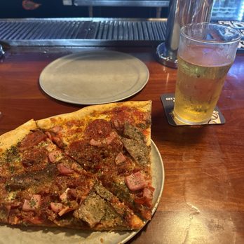 Ramunto's Brick & Brew Pizzeria - Pizza Near Me - Hanover, New Hampshire Ramunto's Brick & Brew Pizzeria - Pizza Near Me - Hanover, New Hampshire