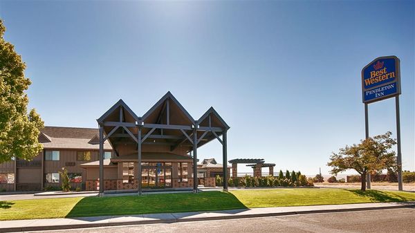 BEST WESTERN PENDLETON INN - Updated July 2026 - 184 Photos & 59 ...