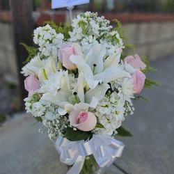 Kim Florist - Sympathy flower for my friend.