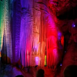 Chuck's Wrecker Service - Meramac Caverns