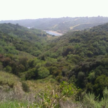 Stone Canyon Overlook - Nice day! Chk out my view and its warm and breezy 4/19/12 - Parks Near Me - Beverly Hills, California