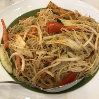 Mamak Vegan Kitchen - Singapore Rice Noodles - Vegan Near Me - Chamblee, Georgia Mamak Vegan Kitchen - Singapore Rice Noodles - Vegan Near Me - Chamblee, Georgia