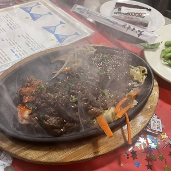 Side Street Inn - sizzling steak - Sports Bars Near Me - Honolulu, Hawaii Side Street Inn - sizzling steak - Sports Bars Near Me - Honolulu, Hawaii
