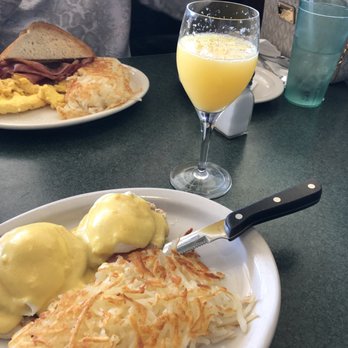 Metro Diner - Eggs Benedict and mimosa - Diners Near Me - Indianapolis, Indiana