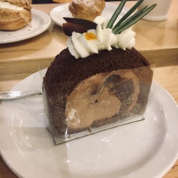 NEO COFFEE BAR FREDERICK X KING - Gluten-free Chocolate Orange Roll Cake - Coffee & Tea Near Me - Toronto, Ontario NEO COFFEE BAR FREDERICK X KING - Gluten-free Chocolate Orange Roll Cake - Coffee & Tea Near Me - Toronto, Ontario