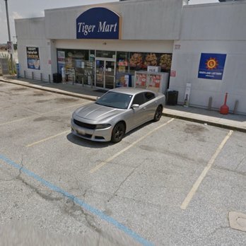 Exxon - Gas Stations Near Me - Middle River, Maryland