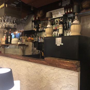 La Taverna - Italian Near Me - Hong Kong, HK