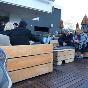 High Bar - Enjoy a drink on the rooftop - Bars Near Me - Palm Springs, California High Bar - Enjoy a drink on the rooftop - Bars Near Me - Palm Springs, California