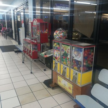 Rialto Foothill Center Laundromat - Laundromat Near Me - Rialto, California Rialto Foothill Center Laundromat - Laundromat Near Me - Rialto, California