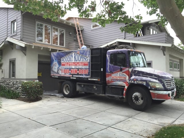 Slide of Modern Roofing Inc