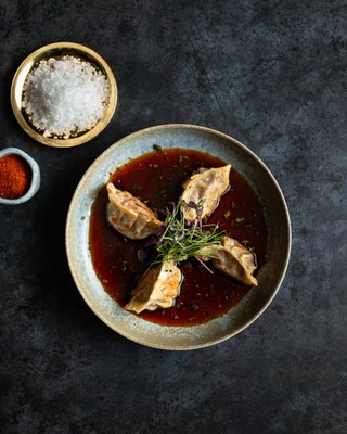 Buns & Buns Collective by null