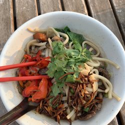 Island Nosh