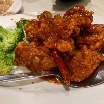 Golden Chopsticks - 3. General Tsos Chicken - Chinese Near Me - Rocky Point, New York