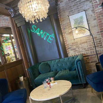 Cafe Du Soleil - Sitting area - Coffee & Tea Near Me - Alexandria, Virginia