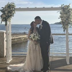 Petals Inc. - My bouquet and our archway