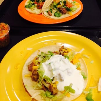 Chili Peppers - Chorizo, steak & chicken tacos! - Mexican Near Me - Cleveland, Ohio Chili Peppers - Chorizo, steak & chicken tacos! - Mexican Near Me - Cleveland, Ohio