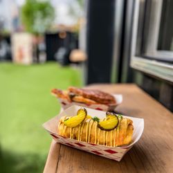 El Jefes Cubanos and Moore - Deep fried Cuban
