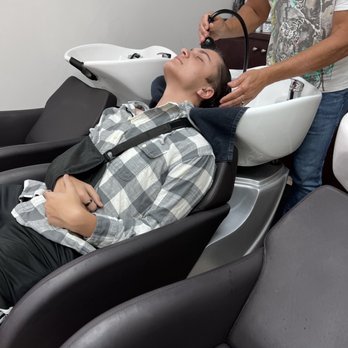 Salon 6 - Hair Salons Near Me - Coral Springs, Florida Salon 6 - Hair Salons Near Me - Coral Springs, Florida
