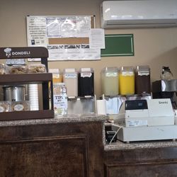 Taqueria El Regio - So many types of juices