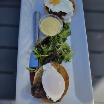 Sessions - delicious steak and eggs benedict - American Near Me - Daytona Beach, Florida