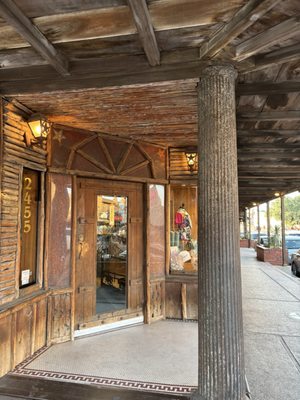 M.L. Leddy's by null